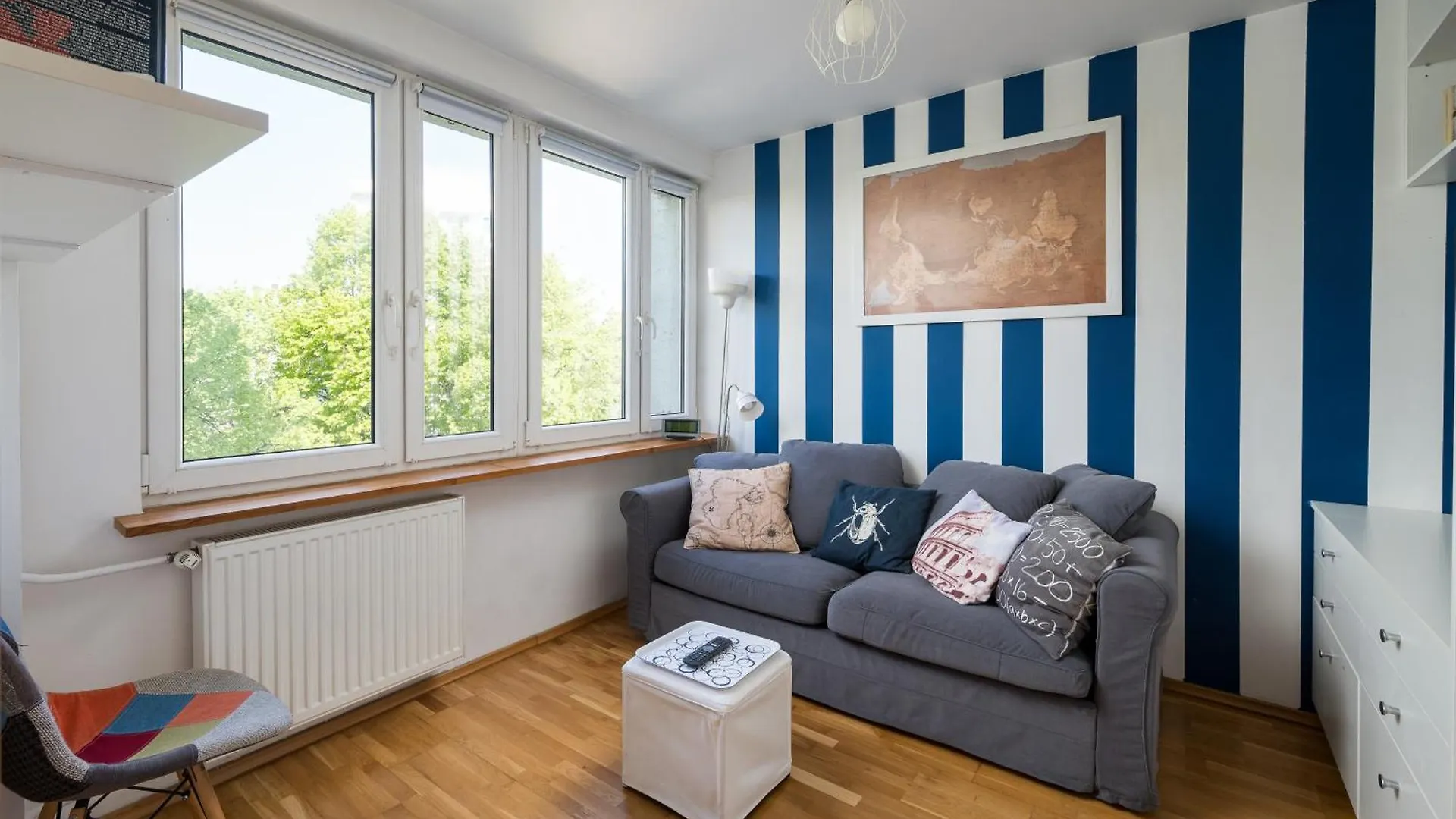 Solec 2-Bedroom Vistula Apartment location