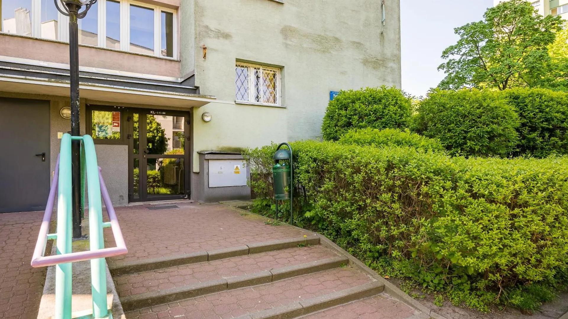 Solec 2-Bedroom Vistula Apartment Warsaw