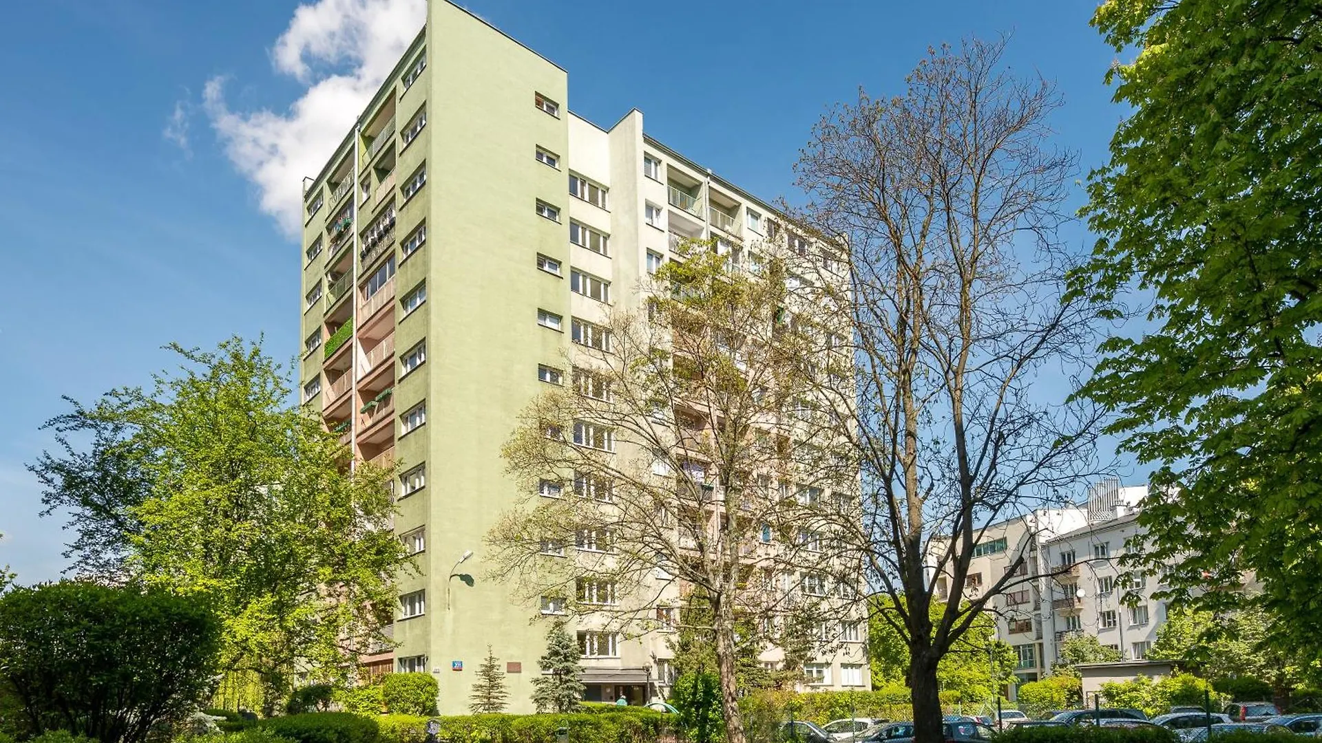 Solec 2-Bedroom Vistula Apartment Warsaw Poland